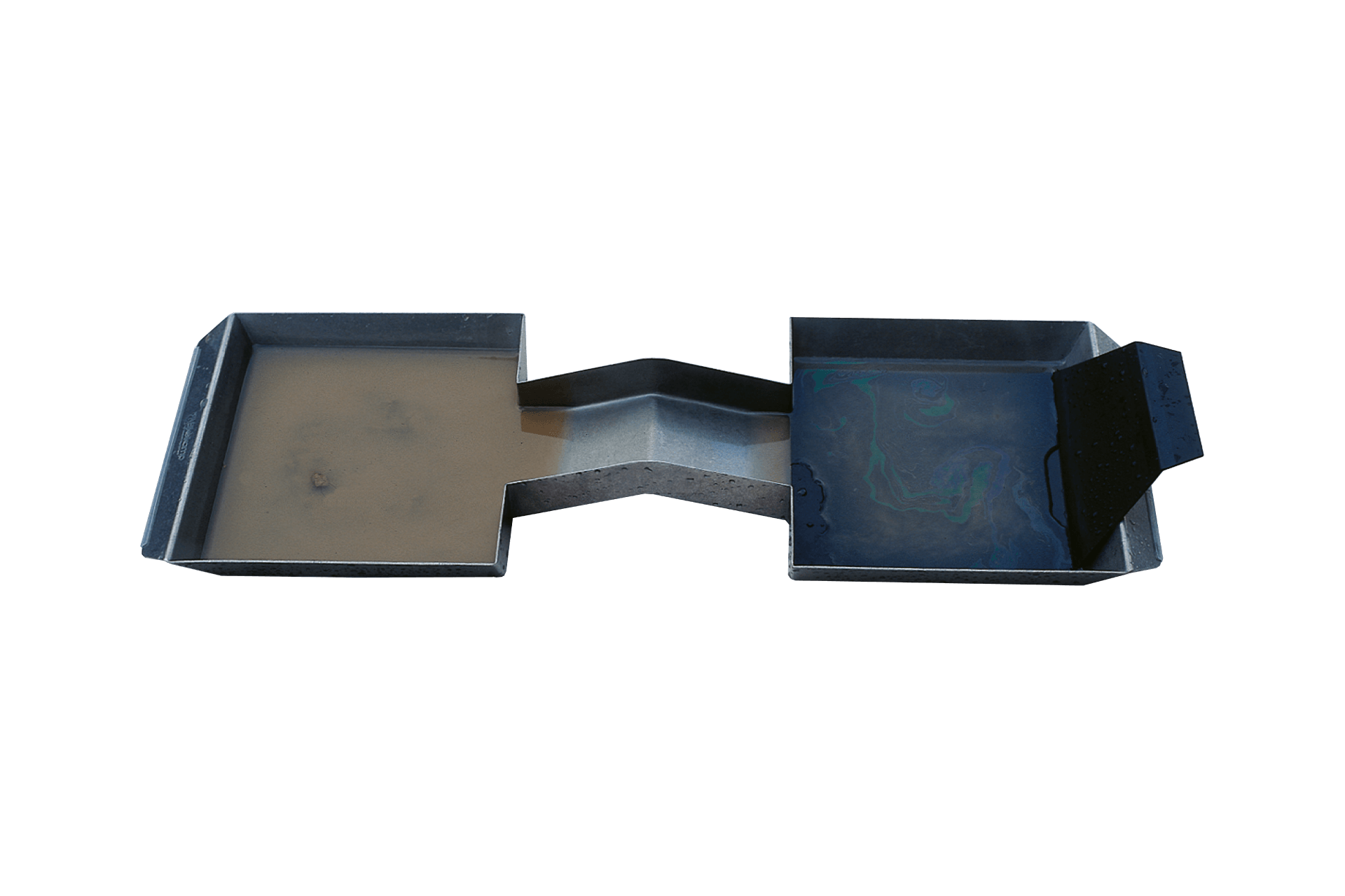 Oil detection pan